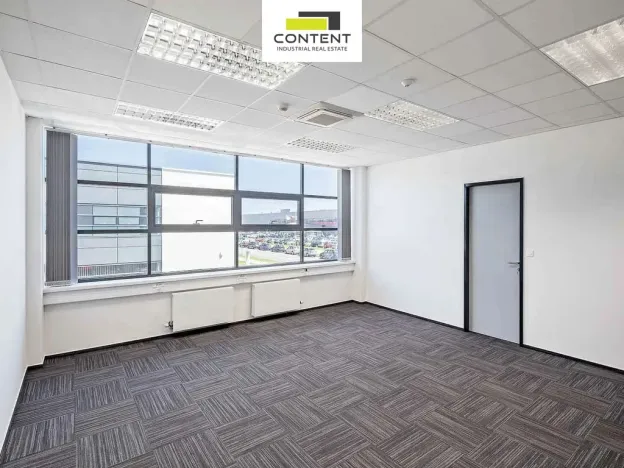 Pronájem skladu, Žebrák, Tovární, 8281 m2
