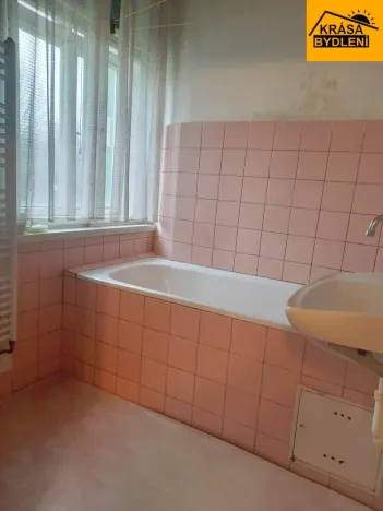 Prodej bytu 4+1, Olomouc - Chválkovice, 82 m2