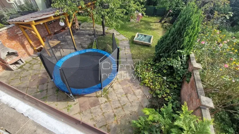 Pronájem bytu 4+kk, Pardubice, V Ráji, 350 m2