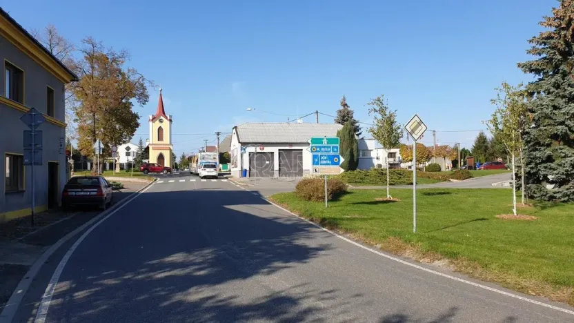 Pronájem skladu, Židněves, 403 m2