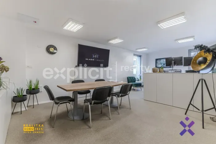 Pronájem obchodního prostoru, Uherské Hradiště, Otakarova, 173 m2