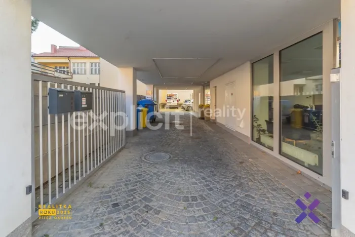 Pronájem obchodního prostoru, Uherské Hradiště, Otakarova, 107 m2