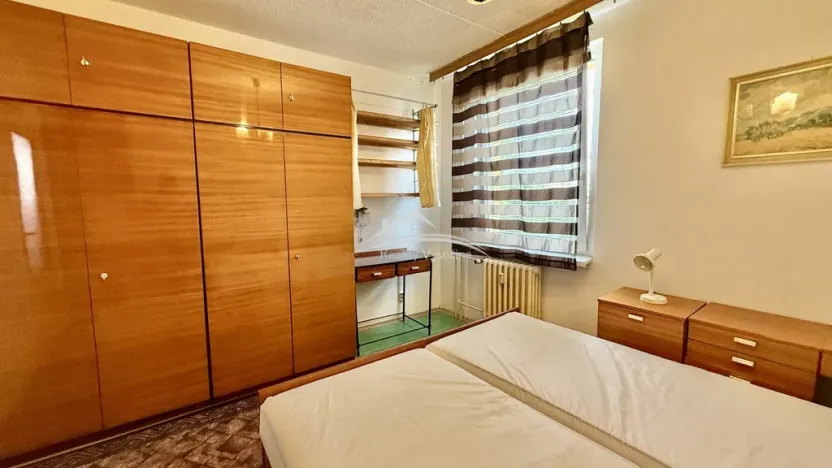 Pronájem bytu 3+1, Třebíč, Obránců míru, 70 m2