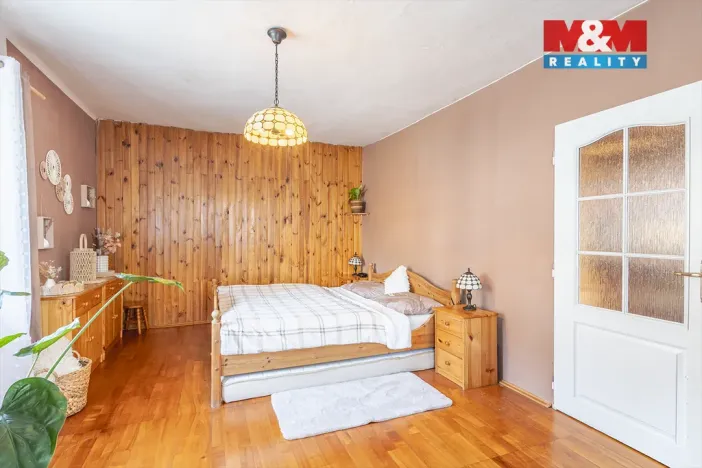 Prodej rodinného domu, Nový Bor - Arnultovice, Rumburských hrdinů, 240 m2