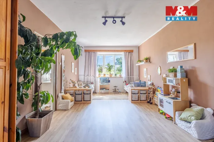 Prodej rodinného domu, Nový Bor - Arnultovice, Rumburských hrdinů, 240 m2