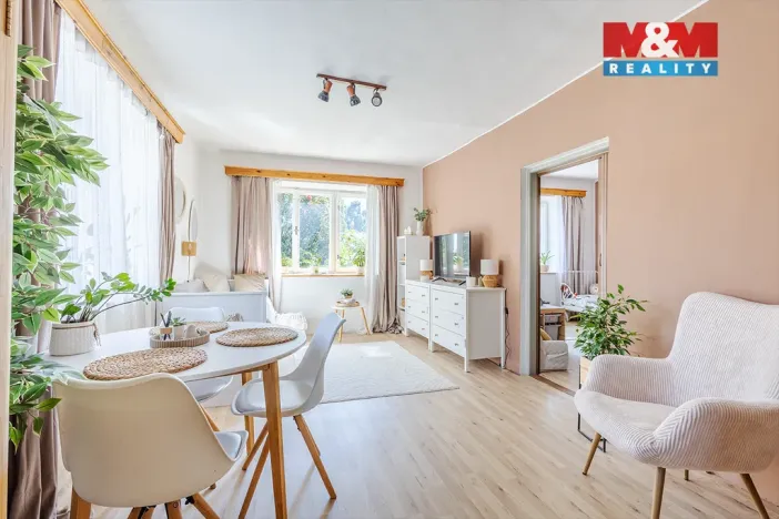 Prodej rodinného domu, Nový Bor - Arnultovice, Rumburských hrdinů, 240 m2