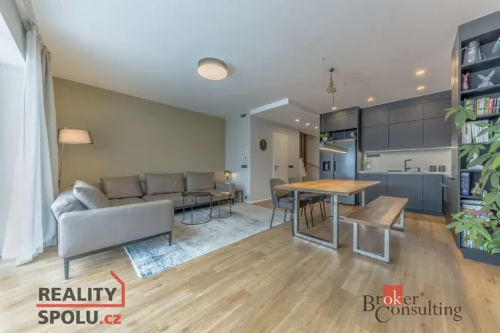 Prodej rodinného domu, Praha - Dolní Chabry, Karla Rachůnka, 122 m2