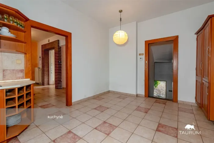 Prodej rodinného domu, Manětín, 329 m2