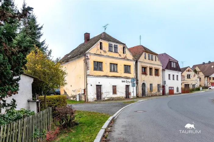 Prodej rodinného domu, Svojšín, 257 m2