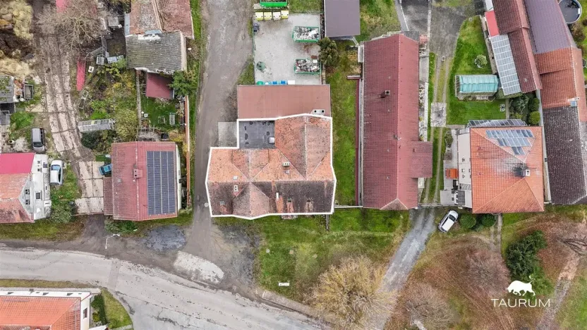 Prodej rodinného domu, Roupov, 525 m2