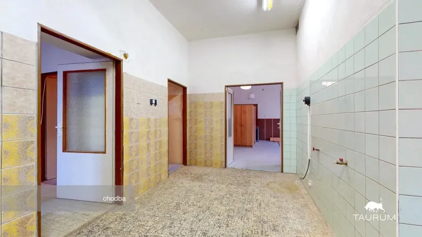 Prodej rodinného domu, Roupov, 525 m2