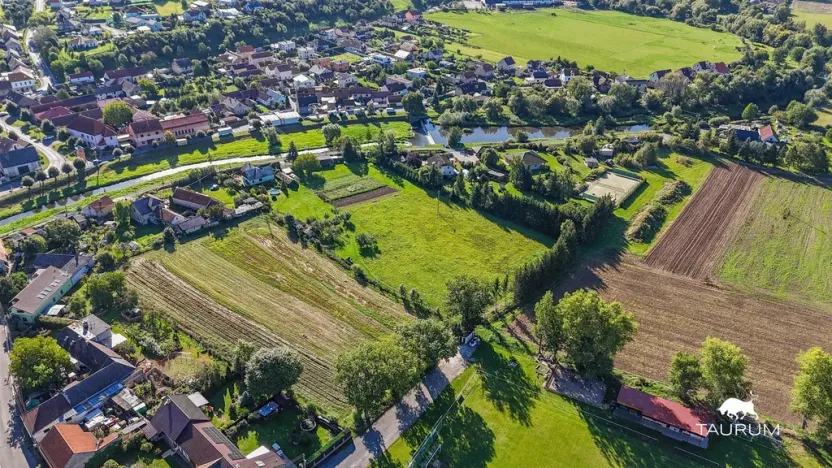 Prodej pozemku pro bydlení, Chodouň, 13216 m2