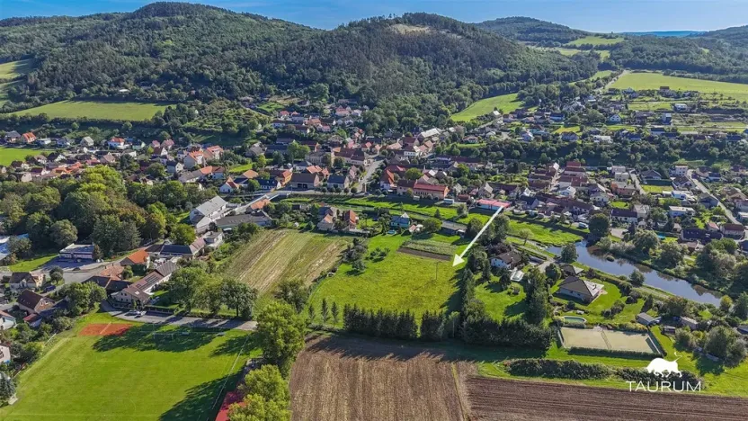 Prodej pozemku pro bydlení, Chodouň, 13216 m2