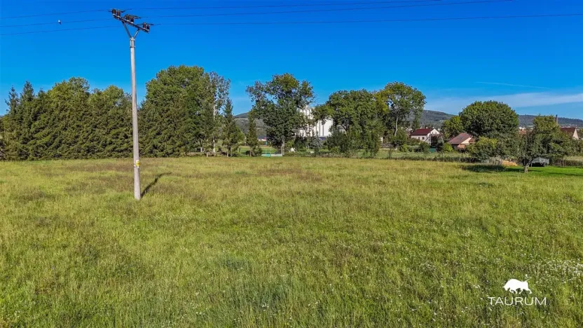 Prodej pozemku pro bydlení, Chodouň, 6455 m2