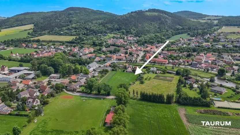 Prodej pozemku pro bydlení, Chodouň, 6761 m2