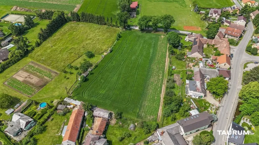 Prodej pozemku pro bydlení, Chodouň, 6761 m2