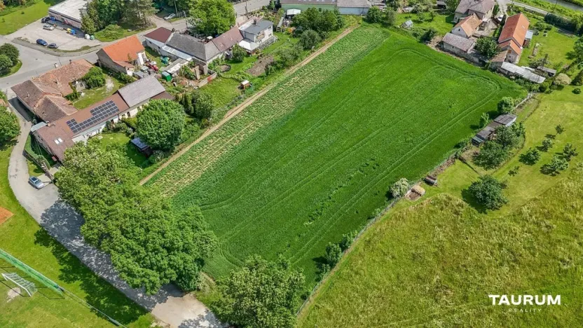 Prodej pozemku pro bydlení, Chodouň, 6761 m2