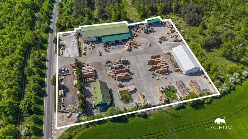 Prodej komerční nemovitosti, Vojkovice, 12027 m2