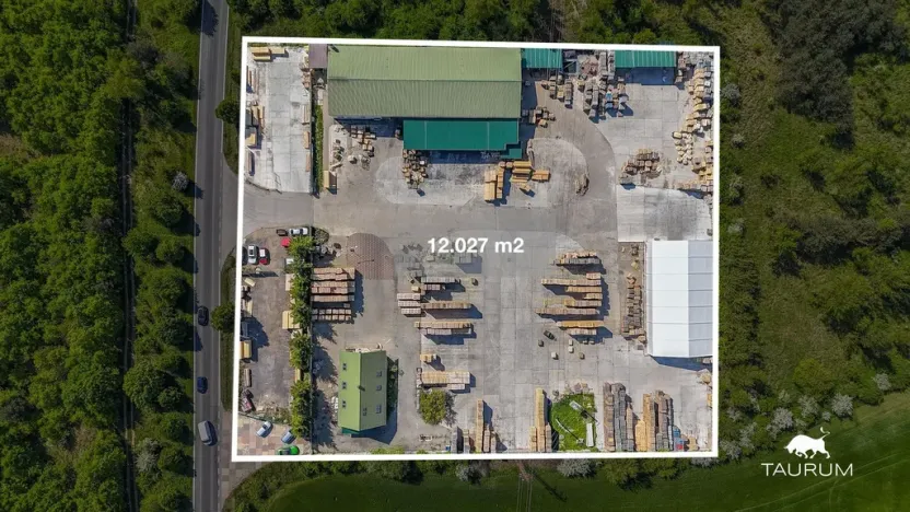 Prodej komerční nemovitosti, Vojkovice, 12027 m2