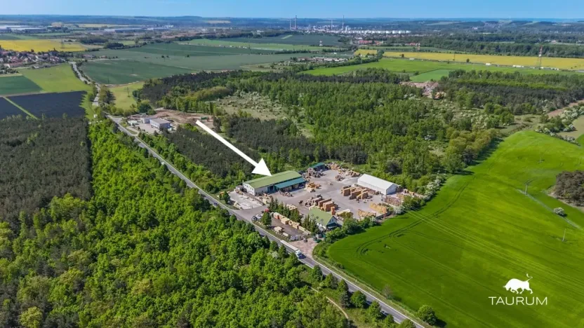 Prodej komerční nemovitosti, Vojkovice, 12027 m2