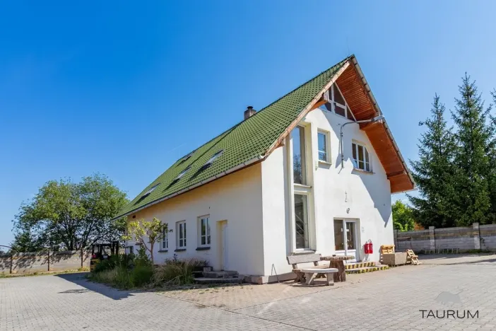 Prodej komerční nemovitosti, Vojkovice, 12027 m2