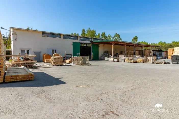 Prodej komerční nemovitosti, Vojkovice, 12027 m2