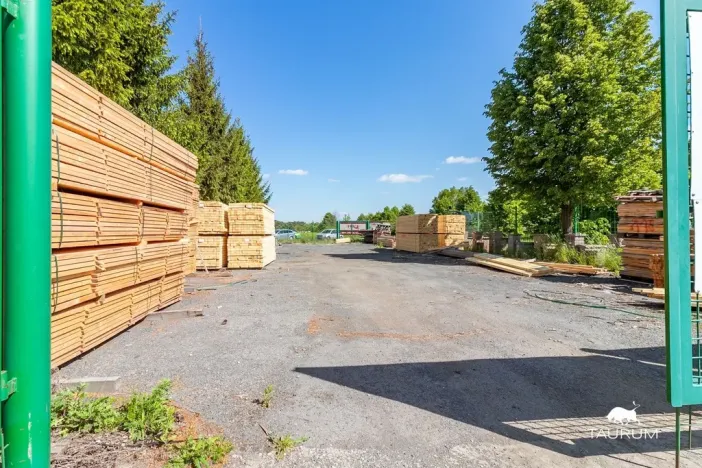 Prodej komerční nemovitosti, Vojkovice, 12027 m2