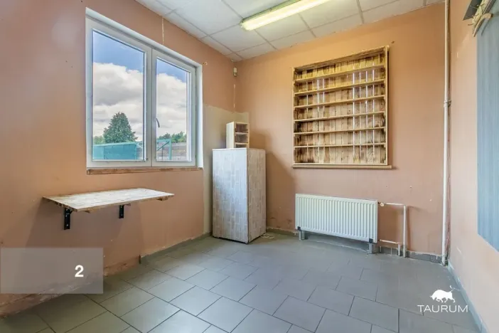 Prodej výrobních prostor, Vojkovice, 12027 m2