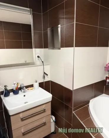 Pronájem bytu 3+kk, Praha - Strašnice, Zvěřinova, 78 m2