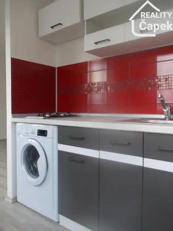 Pronájem bytu 1+1, Ostrava - Poruba, Polská, 30 m2