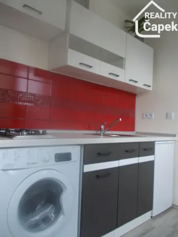 Pronájem bytu 1+1, Ostrava - Poruba, Polská, 30 m2