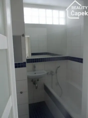 Pronájem bytu 1+1, Ostrava - Poruba, Polská, 30 m2