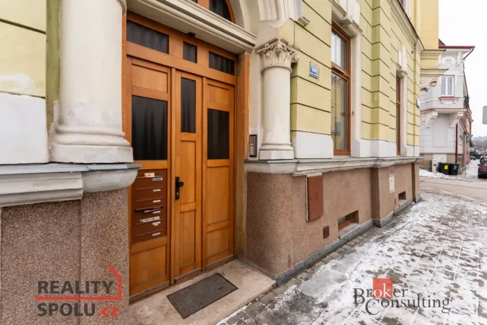 Prodej bytu 3+kk, Trutnov - Střední Předměstí, Jiráskovo náměstí, 78 m2