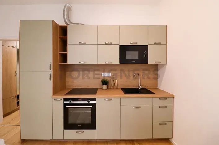 Pronájem bytu 1+kk, Brno, Bratislavská, 34 m2