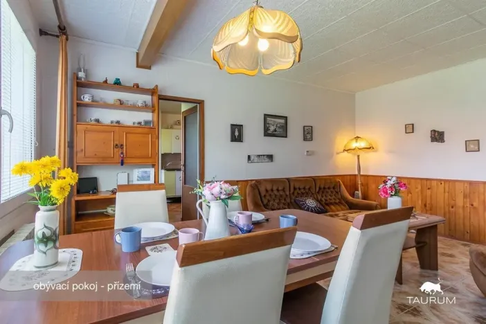 Prodej rodinného domu, Holubice, U Parku, 162 m2