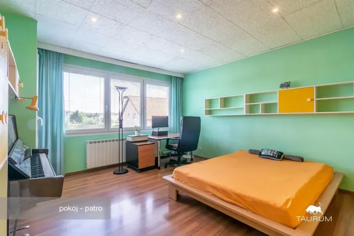 Prodej rodinného domu, Holubice, U Parku, 162 m2