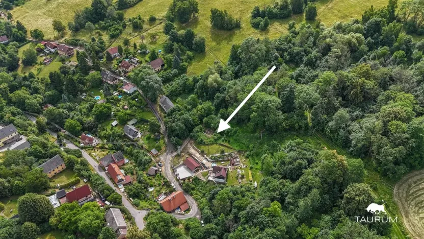 Prodej pozemku pro bydlení, Děčín - Děčín XXX-Velká Veleň, 1179 m2