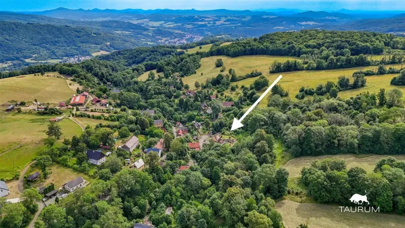 Prodej pozemku pro bydlení, Děčín - Děčín XXX-Velká Veleň, 1179 m2