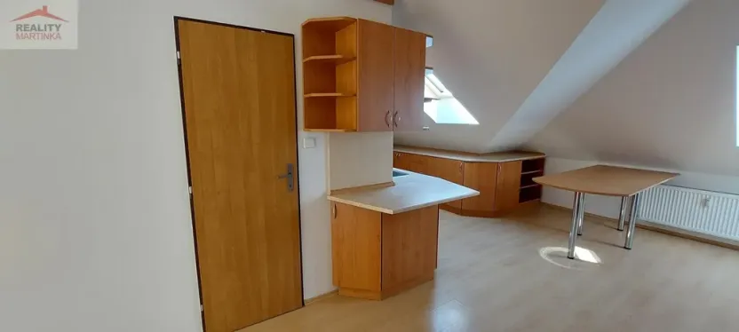 Pronájem bytu 2+1, Valašské Meziříčí, Máchova, 86 m2