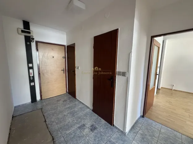 Prodej bytu 1+kk, Praha - Malešice, Chotutická, 25 m2