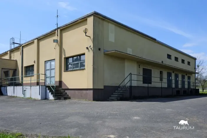 Prodej komerční nemovitosti, Ostrava - Svinov, Ostravská, 1000 m2