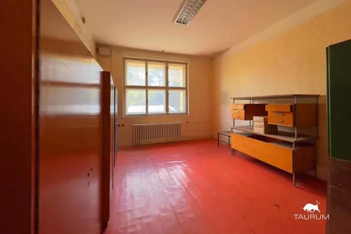 Prodej komerční nemovitosti, Ostrava - Svinov, Ostravská, 1000 m2