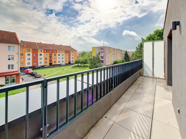 Pronájem bytu 2+kk, Lovosice, Zámecká, 35 m2