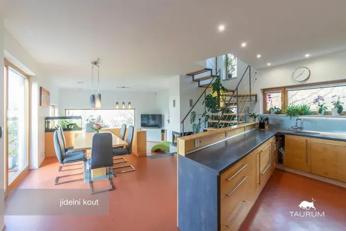 Prodej rodinného domu, Ústí nad Labem - Střekov, Novoveská, 176 m2