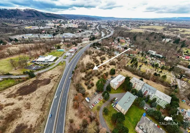 Prodej komerčního pozemku, Dalovice, 11759 m2