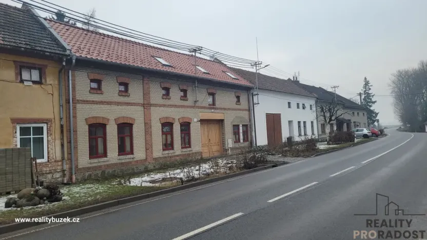 Prodej rodinného domu, Nezamyslice, 150 m2