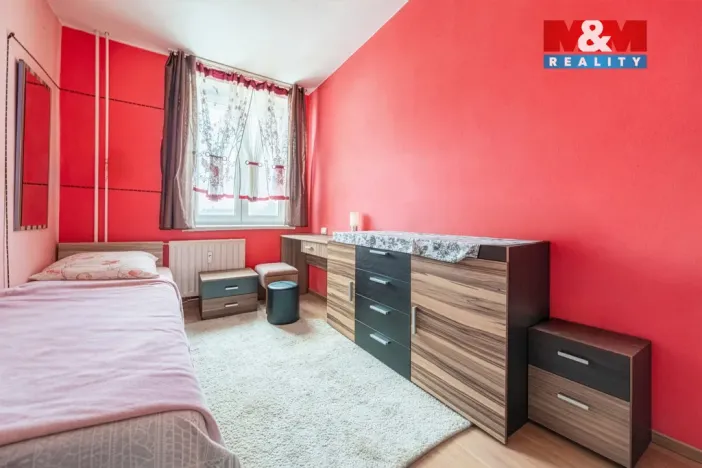 Prodej bytu 4+1, Chomutov, Borová, 76 m2