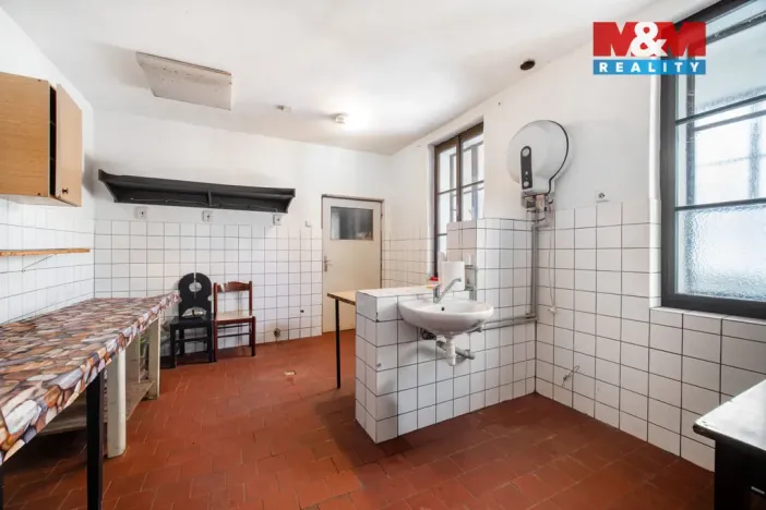 Prodej rodinného domu, Nová Ves u Jarošova, 300 m2