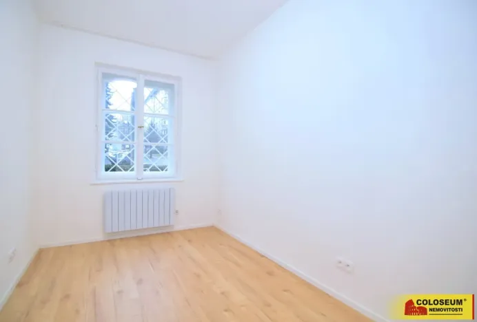 Pronájem bytu 2+kk, Brno, Merhautova, 39 m2