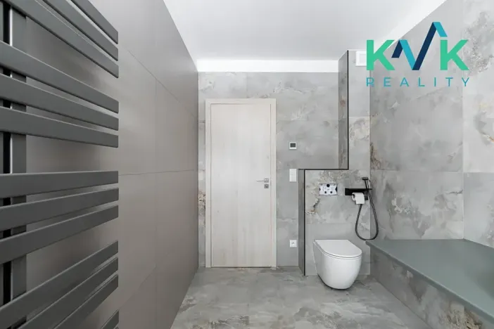 Prodej rodinného domu, Sadov, 160 m2